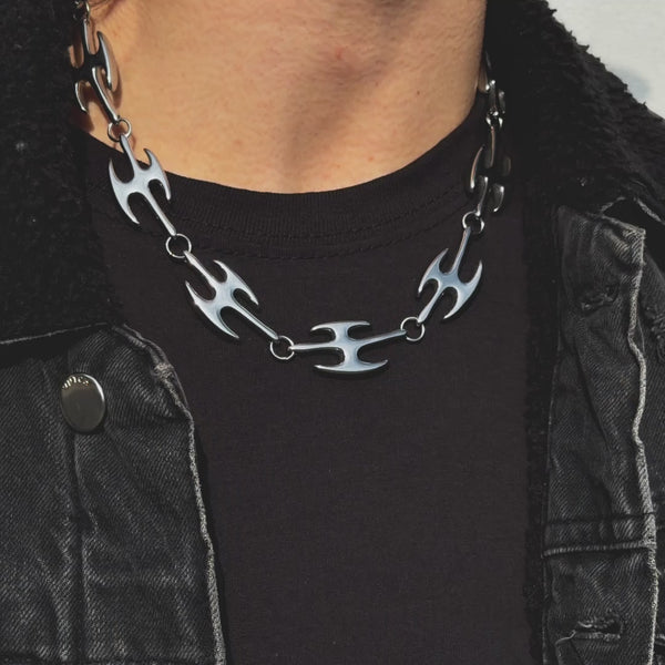 Blade Choker